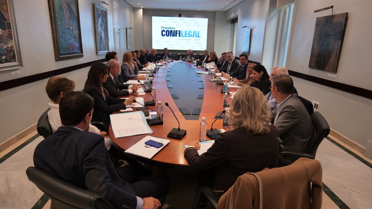Reunión Jurado Premios V Premios Confilegal 1